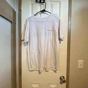 Size large Columbia shirt with dog on the back